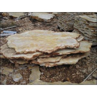 Kő horvát  2-3 cm -ig  ( 0,9 m2 / sor )